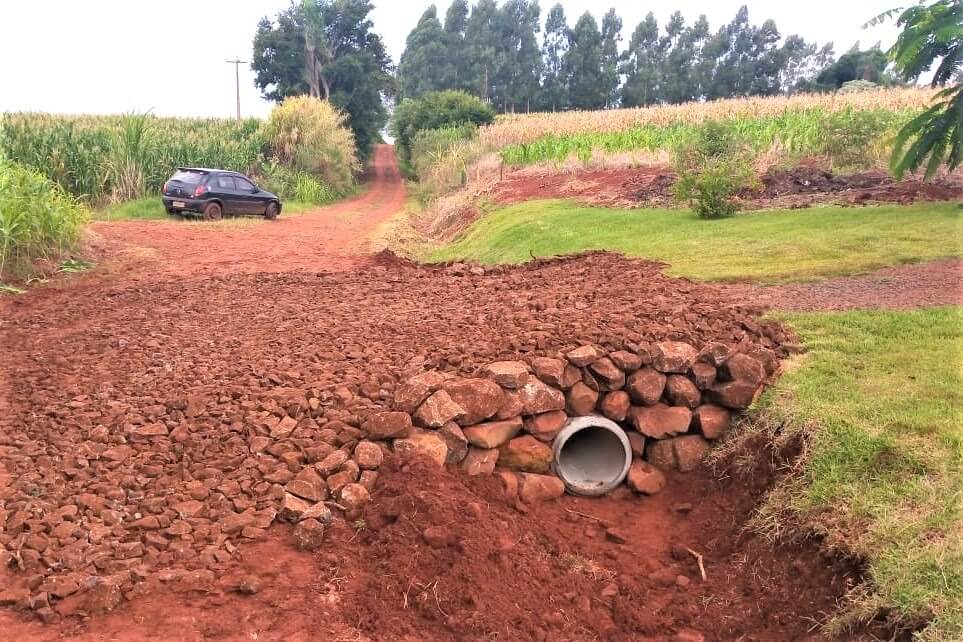 SERVIÇOS E OBRAS